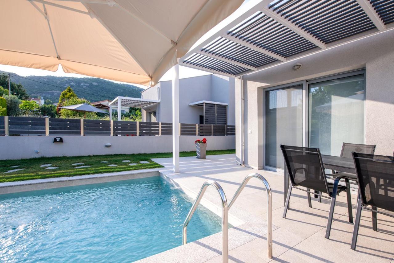 Ag Luxury Villas, Iraklitsa Nea Iraklitsa 외부 사진