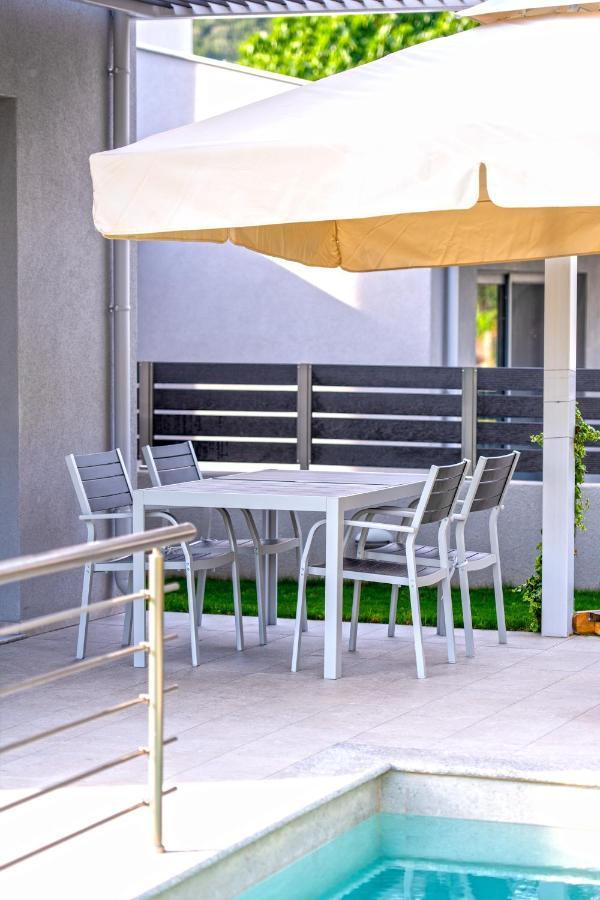 Ag Luxury Villas, Iraklitsa Nea Iraklitsa 외부 사진
